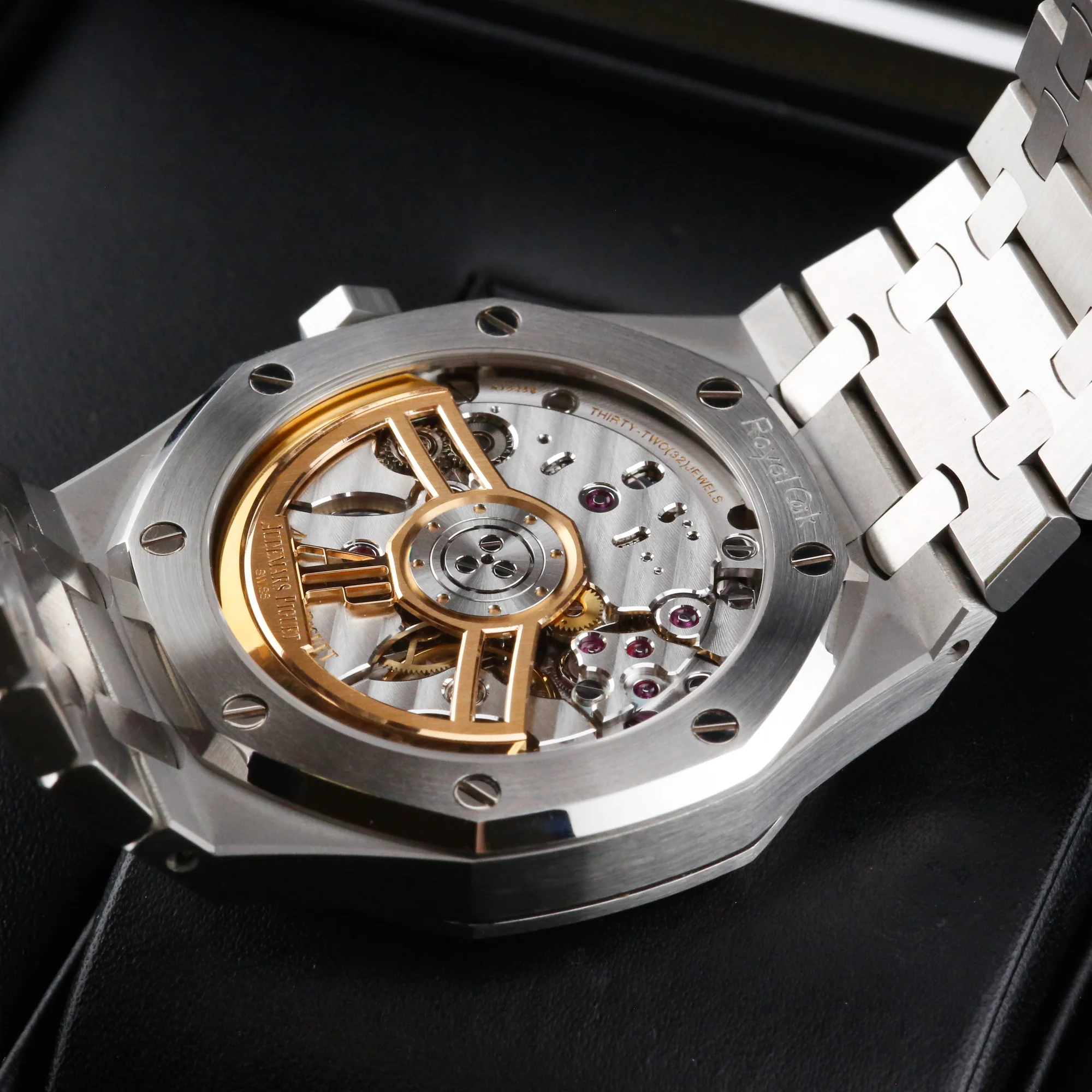 Audemars Piguet Royal Oak 15500 Black 41mm Unworn 2022 Complete Set - Image 7