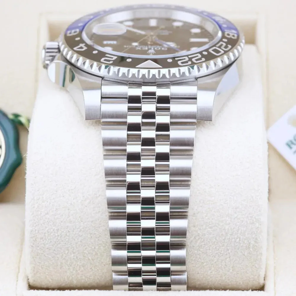 Rolex GMT 126710BLNR Batgirl 40mm Unworn 2026 Complete Set - Image 3