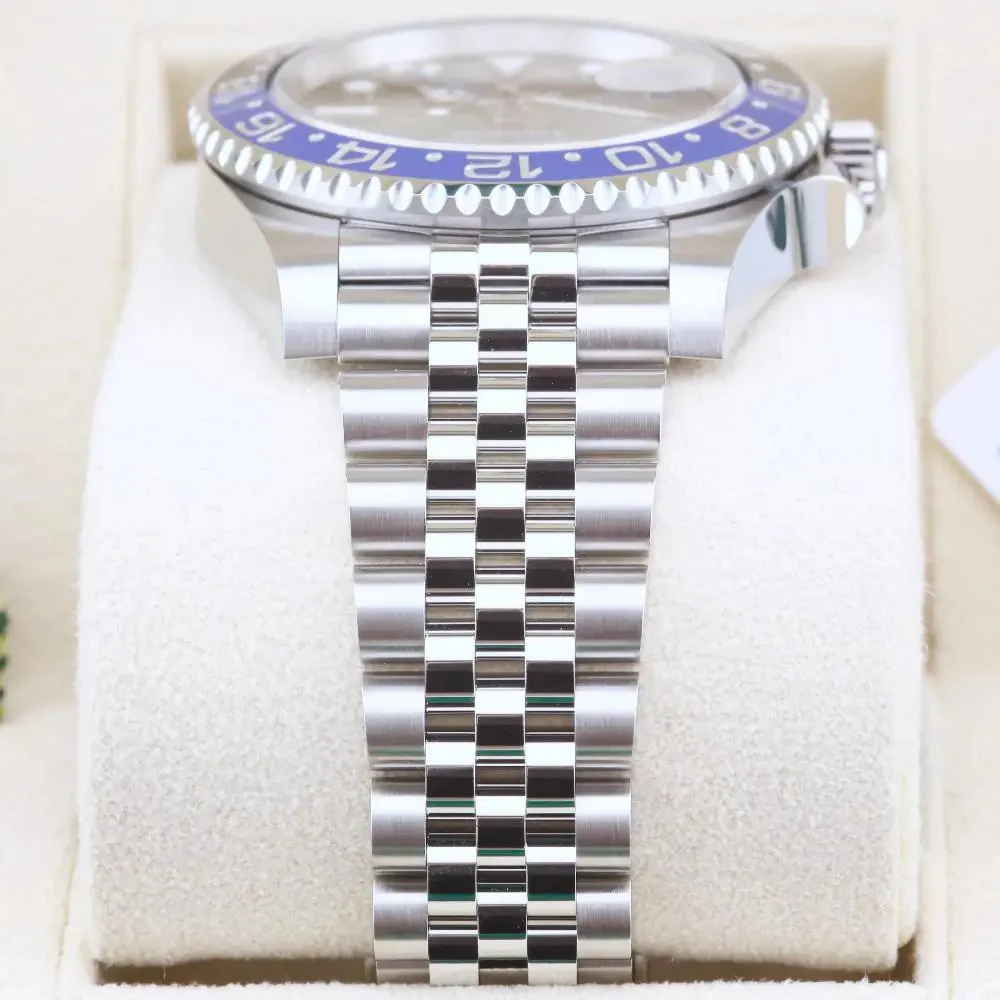 Rolex GMT 126710BLNR Batgirl 40mm Unworn 2026 Complete Set - Image 4